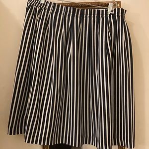 White and navy stripe skirt
